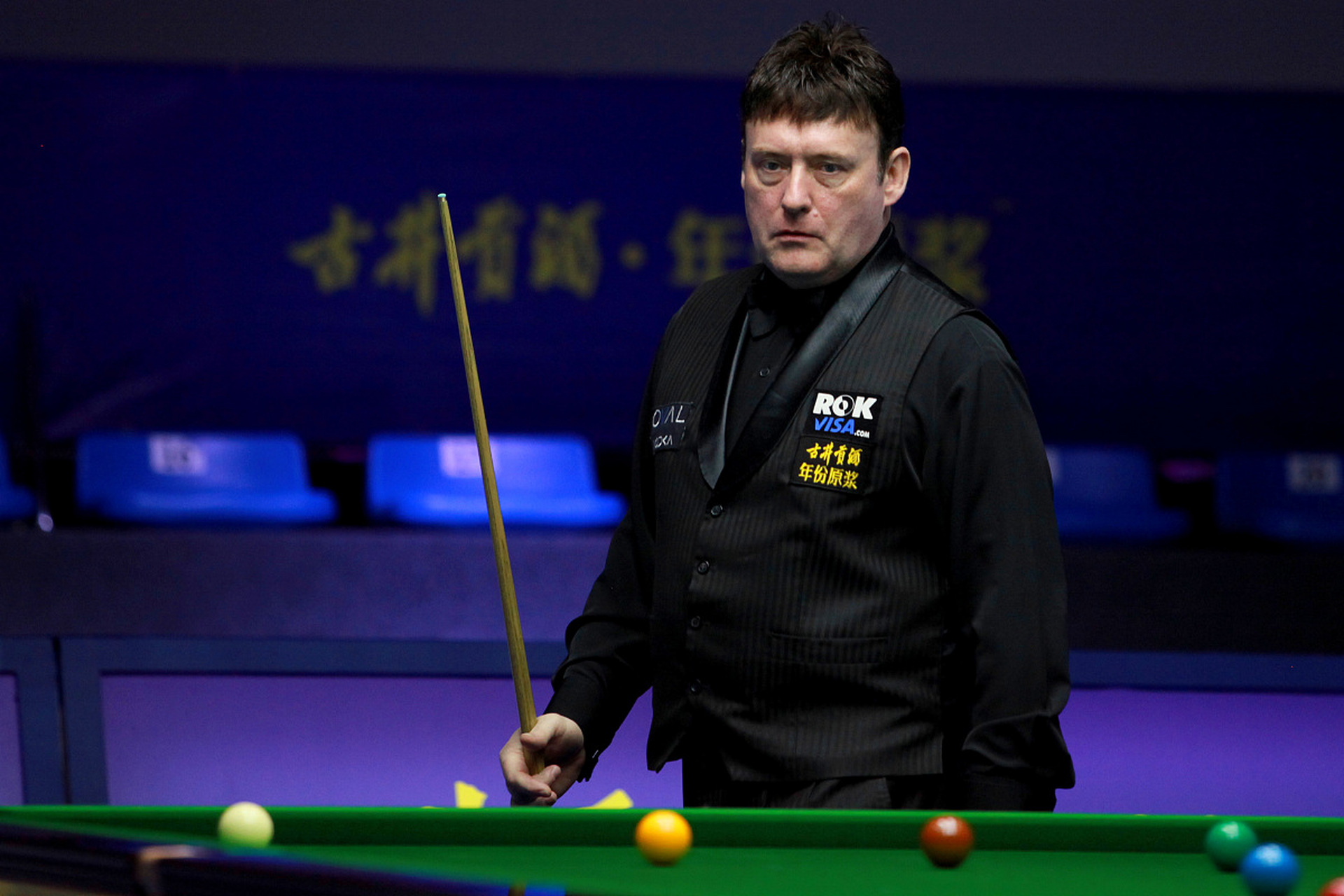 不仅依赖于 不仅依赖于