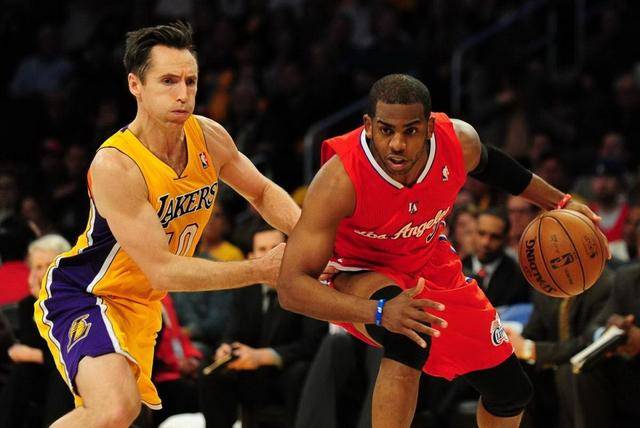 他在社交媒 他在社交媒