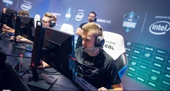 比赛便会持 比赛便会持